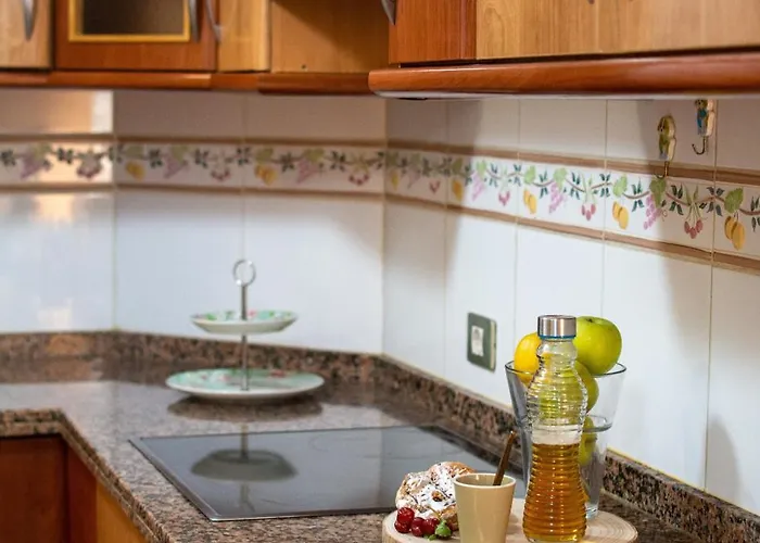 Boreas Paradise طوستا ديل سيلونثيو